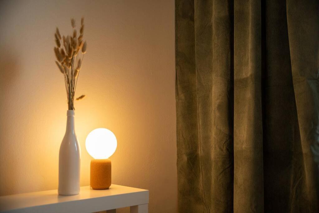 Arctic Downtown Dream: Cozy City Studio Rovaniemi Ngoại thất bức ảnh